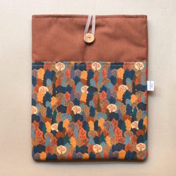 Funda Libro Bosque vasco